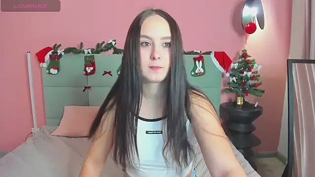 BeatriceReeves online show from December 2025 01:04:02 AM