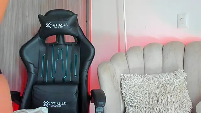 Tamaraa Serra online show from October 2025 06:15:02 PM