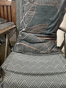 Snapshot of HoneyBearCpl chatting on February 2026 04:05:02 PM HoneyBearCpl online show from February 2026 04:05:02 PM