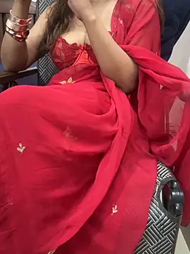 HoneyBearCpl online show from March 2026 03:40:01 PM