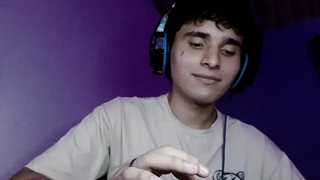 Charley quin online show from September 2025 03:06:02 AM