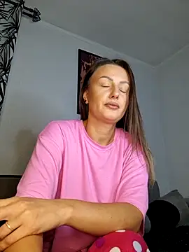 AudreyJoy online show from October 2025 07:13:01 PM