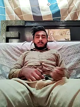 Snapshot of Rainted_Boyfriend_00x chatting on December 2024 06:19:01 AM Rainted Boyfriend 00x online show from December 2024 06:19:01 AM