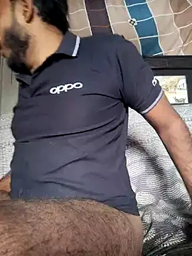 Snapshot of Rainted_Boyfriend_00x chatting on January 2025 06:20:01 AM Rainted Boyfriend 00x online show from January 2025 06:20:01 AM