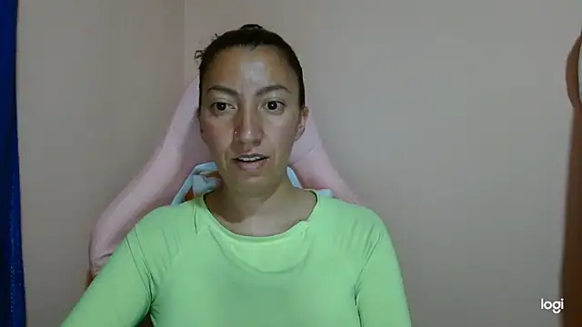 kaybabyhot online show from April 2026 04:12:02 PM