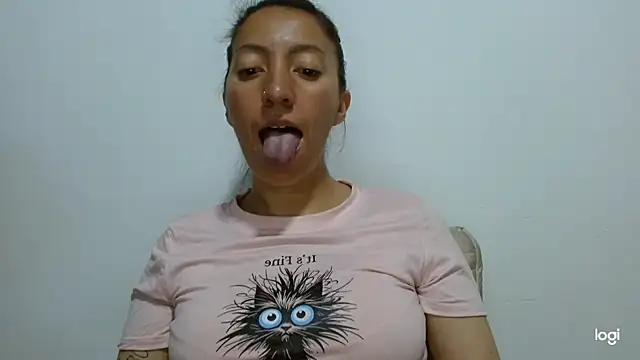 Snapshot of kaybabyhot chatting on June 2026 09:24:01 PM kaybabyhot online show from June 2026 09:24:01 PM