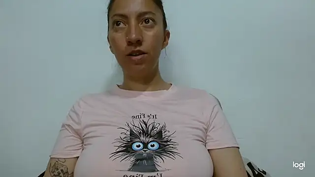 Snapshot of kaybabyhot chatting on June 2026 04:28:01 PM kaybabyhot online show from June 2026 04:28:01 PM