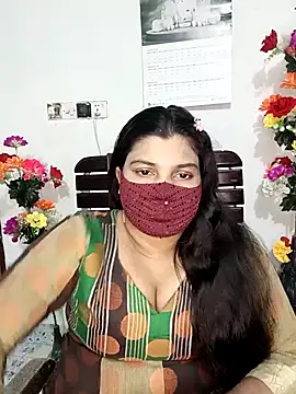 Hot-Angel  online show from February 2026 06:14:01 PM