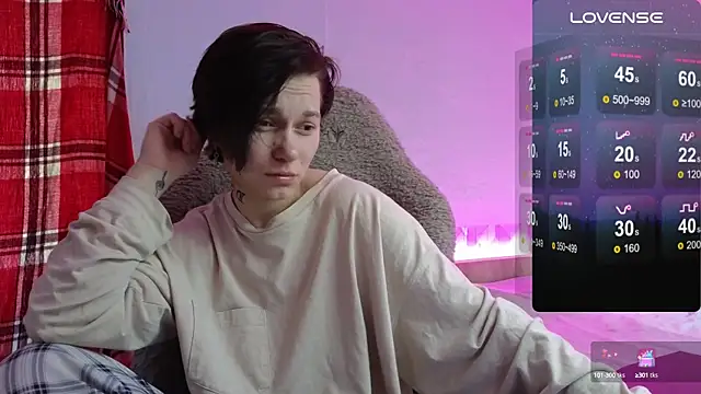 esajukyy online show from October 2025 09:19:02 AM