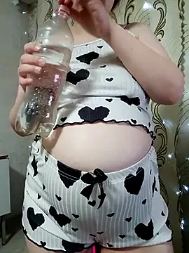 Snapshot of Miranda_Nancy chatting on November 2025 06:07:01 PM Miranda Nancy online show from November 2025 06:07:01 PM