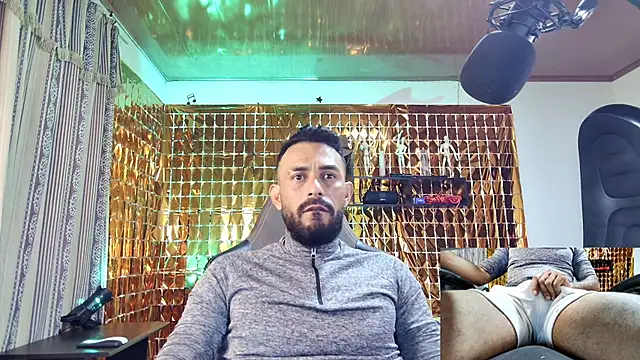 Snapshot of BEN_BLAZE chatting on January 2025 02:18:02 AM BEN BLAZE online show from January 2025 02:18:02 AM
