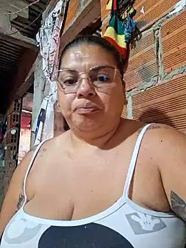 chubby sexy big tits online show from February 2025 11:45:02 AM
