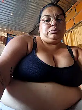 chubby sexy big tits online show from February 2025 06:45:01 PM