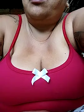 chubby sexy big tits online show from February 2025 02:04:02 PM