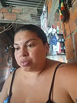 chubby sexy big tits online show from February 2025 03:27:01 PM