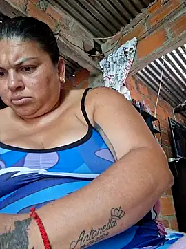 chubby sexy big tits online show from February 2025 03:58:02 PM