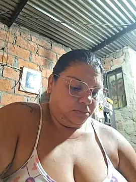 chubby sexy big tits online show from March 2025 10:41:01 AM