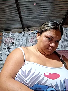 chubby sexy big tits online show from October 2025 12:52:02 AM