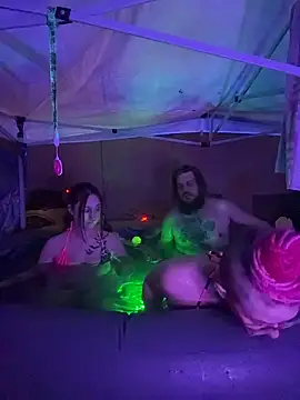 Stonermama666420 online show from February 2026 02:51:01 AM