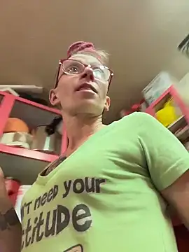 Stonermama666420 online show from April 2026 04:49:02 AM