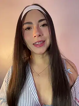 Snapshot of Melody_04 chatting on May 2026 03:01:02 AM Melody 04 online show from May 2026 03:01:02 AM