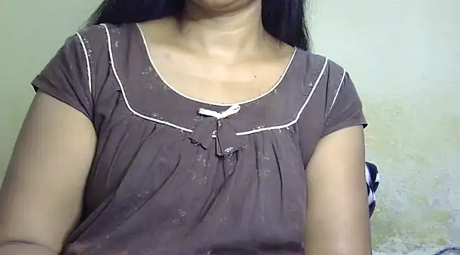 Snapshot of Suhana-sapna chatting on February 2025 05:16:01 PM Suhana-sapna online show from February 2025 05:16:01 PM