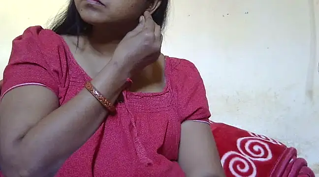 Snapshot of Suhana-sapna chatting on February 2025 09:49:01 AM Suhana-sapna online show from February 2025 09:49:01 AM