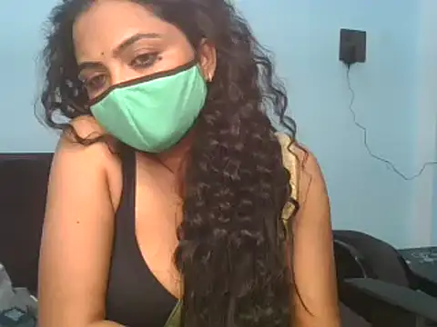 Snapshot of Hritvika chatting on February 2025 04:40:01 PM Hritvika online show from February 2025 04:40:01 PM