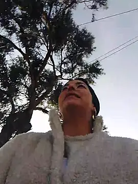 Noah Jhonson online show from January 2025 12:29:01 PM