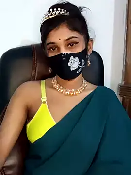 Angel Riye online show from February 2025 06:44:02 PM