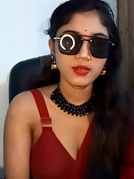 Angel Riye online show from February 2025 09:05:02 PM