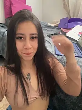 Zoee t online show from February 2025 08:36:01 PM