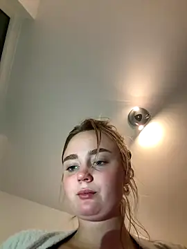 CherryEmmy online show from September 2025 05:40:01 PM