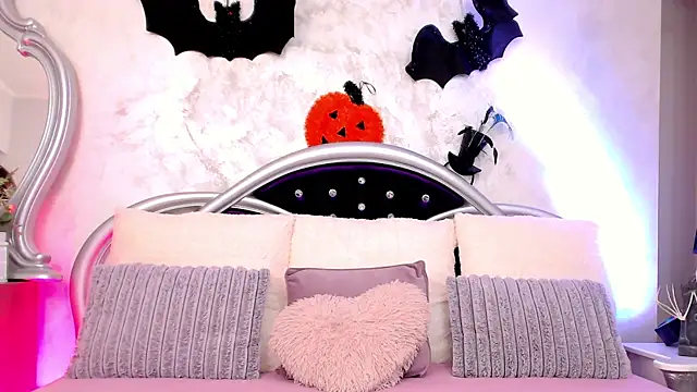 EuphoriaElle online show from October 2025 07:03:02 PM