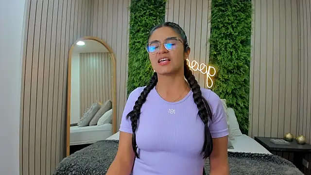 StefaBrown online show from January 2025 05:47:02 PM