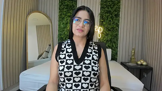 StefaBrown online show from February 2025 10:55:02 AM