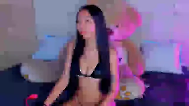 Snapshot of Rosse_Emily chatting on February 2025 09:01:01 PM Rosse Emily online show from February 2025 09:01:01 PM