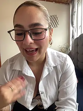 Snapshot of Gabriela-Parker_ chatting on February 2025 03:31:02 PM Gabriela-Parker online show from February 2025 03:31:02 PM