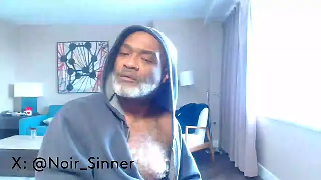 Snapshot of sinnernoir chatting on February 2026 02:05:01 PM sinnernoir online show from February 2026 02:05:01 PM