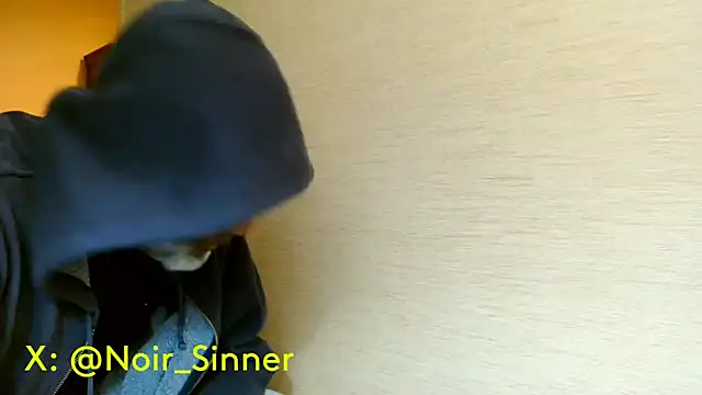 Snapshot of sinnernoir chatting on March 2026 02:35:02 PM sinnernoir online show from March 2026 02:35:02 PM