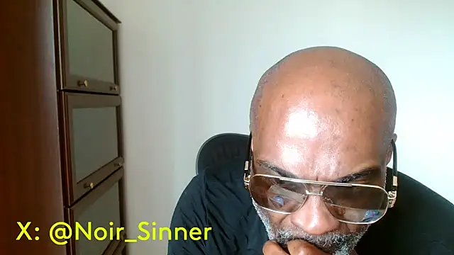 sinnernoir online show from April 2026 07:58:02 PM