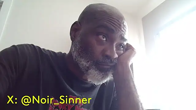 Snapshot of sinnernoir chatting on July 2026 05:16:02 PM sinnernoir online show from July 2026 05:16:02 PM