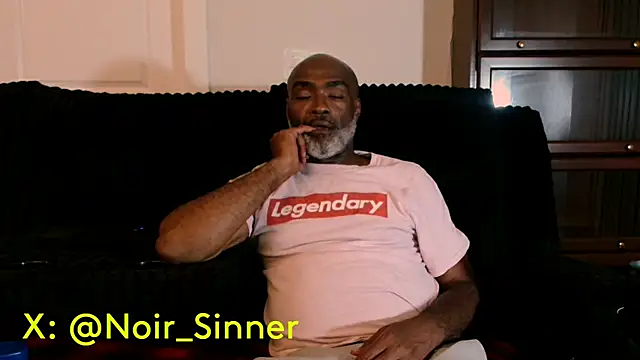 Snapshot of sinnernoir chatting on July 2026 06:08:01 AM sinnernoir online show from July 2026 06:08:01 AM