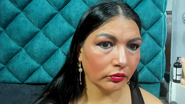 PENELOPELEWISs online show from November 2025 01:55:02 AM