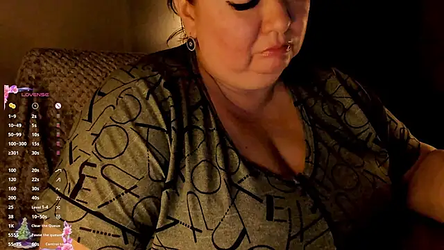 SexxyDreams1 online show from December 2024 01:50:01 PM