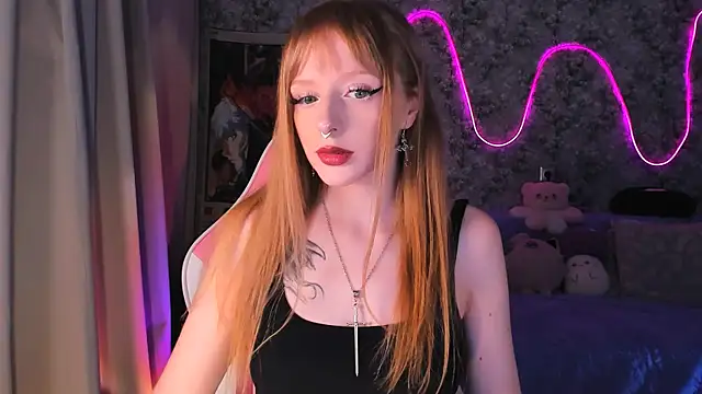 Inma Lewdness online show from February 2025 02:45:01 PM