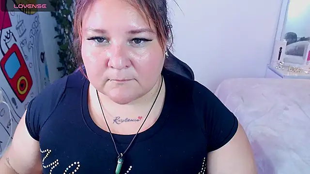Snapshot of julieta_733 chatting on January 2025 06:24:01 PM julieta 733 online show from January 2025 06:24:01 PM