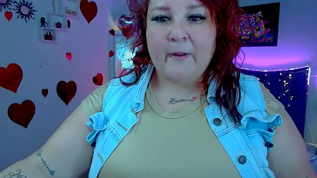 Snapshot of julieta_733 chatting on March 2025 09:37:02 PM julieta 733 online show from March 2025 09:37:02 PM
