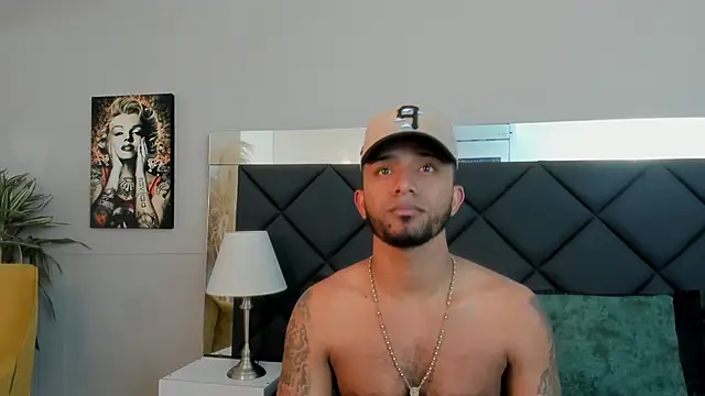 Robin Rief online show from November 2025 03:38:02 AM