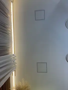 Robin Rief online show from February 2026 03:32:02 AM